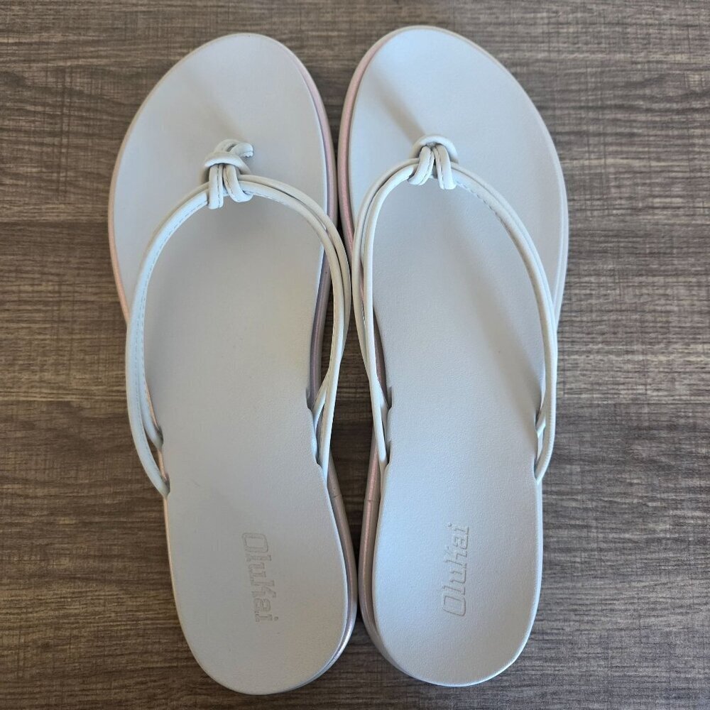 Olukai Aka Knotted Strap Sandals Iridescent/Vapor Grey Women's 10 Water-Friendly